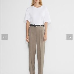 ARITZIA Effortless Pant (RE)ESSENTIAL
